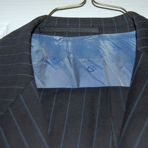 Dormeuil Wool Custom Grey Pin Stripe Suit - Picture 7 of 8